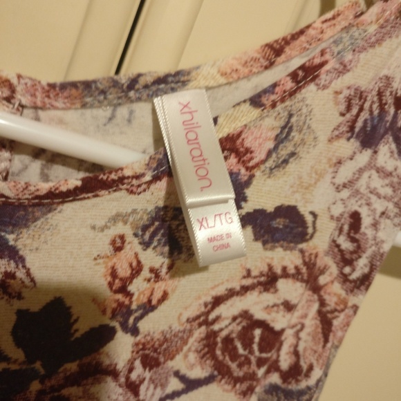 Dress - Picture 4 of 4